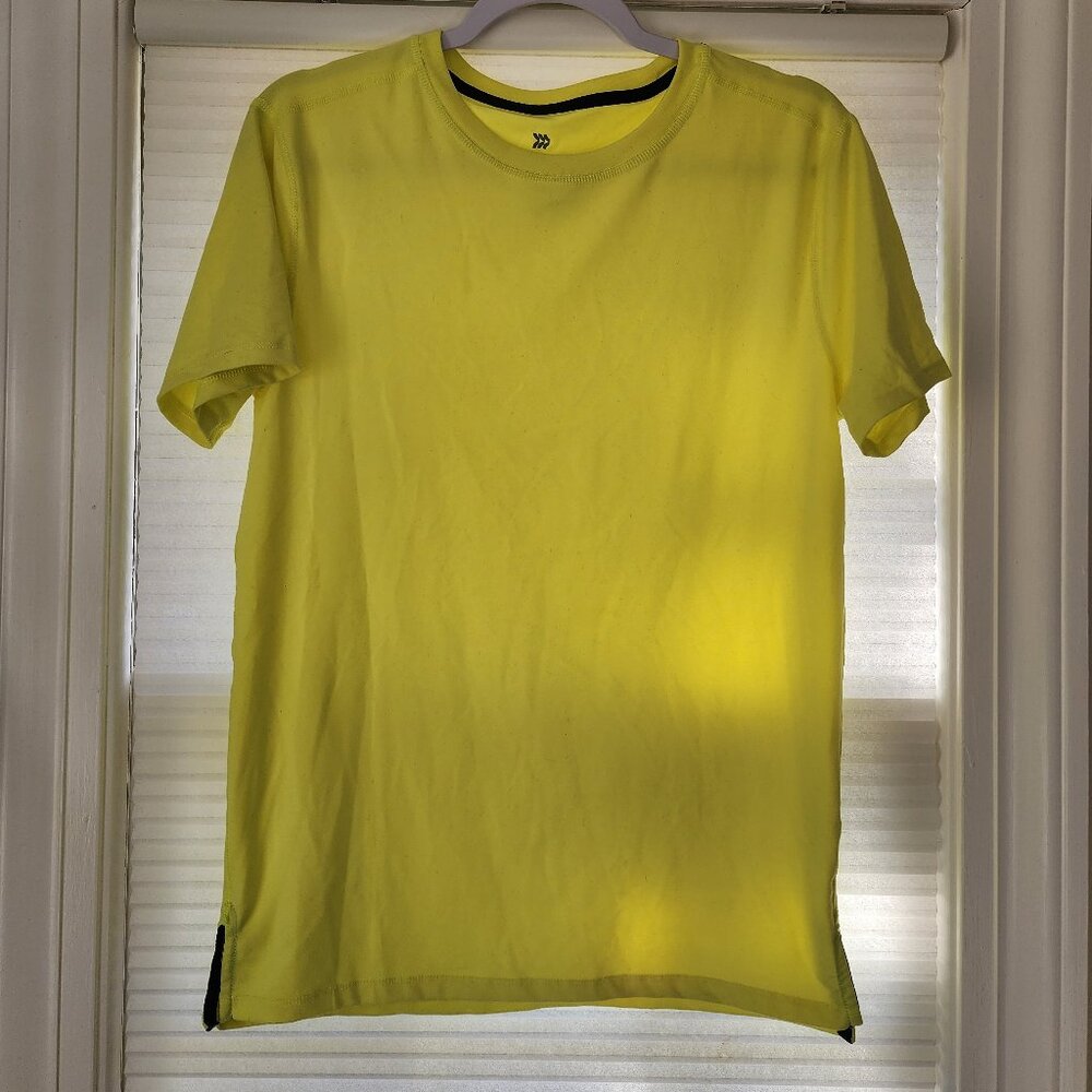 NWOT tech tee